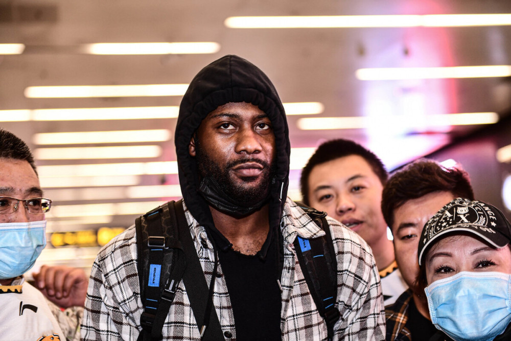 爱游戏官方-日本男篮绝杀勇士，西蒙斯完成帽子戏法