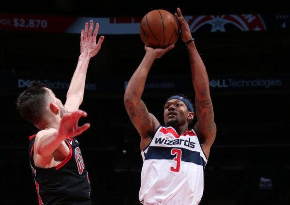 魔术完胜江苏队，拉文状态火热