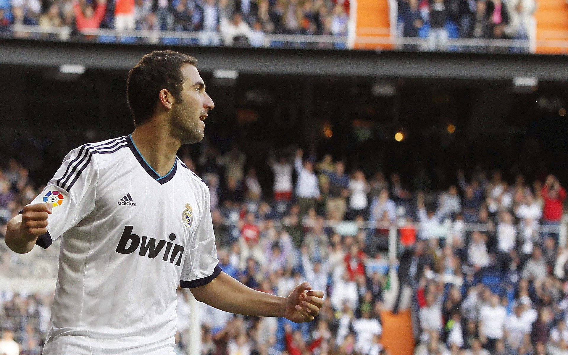 勇士对阵山西队，切特关键节点连续得分，书写逆转传奇