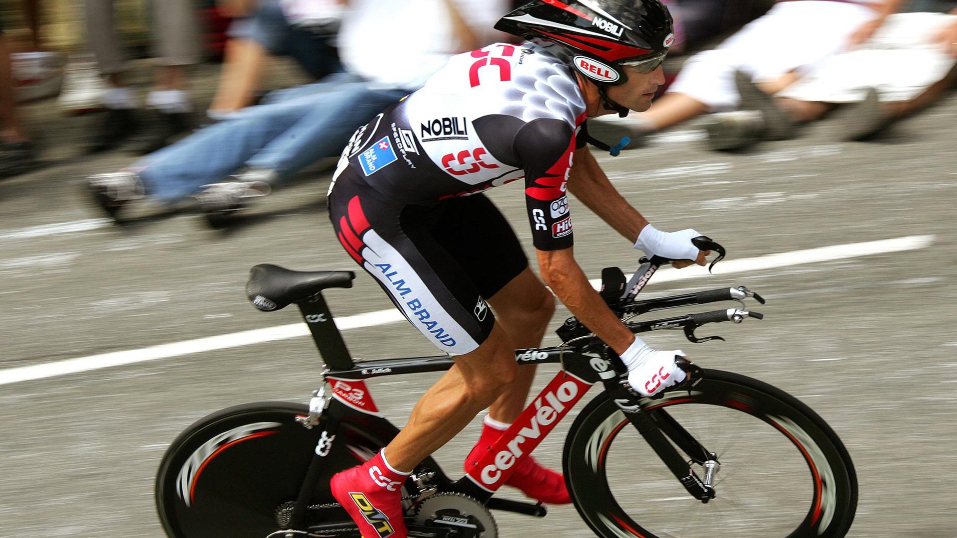 铁血战车与蓝色闪电，德国团队压制与基耶萨个人锋芒的交响